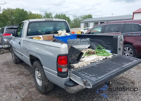 2000 Dodge Ram 1500 St из США, поврежденный, VIN 1B7HC16Y2YS531682